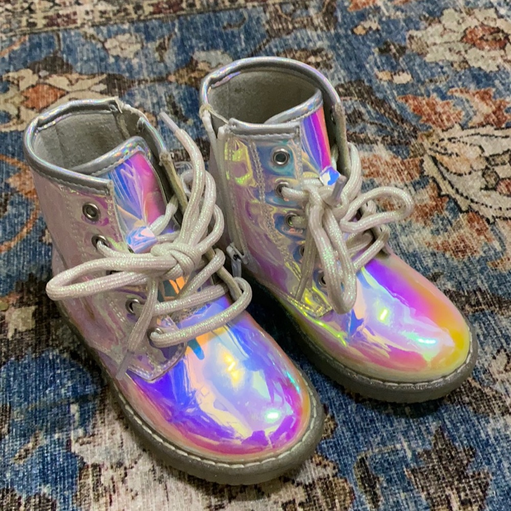 Children’s place shiny boots toddler size 7